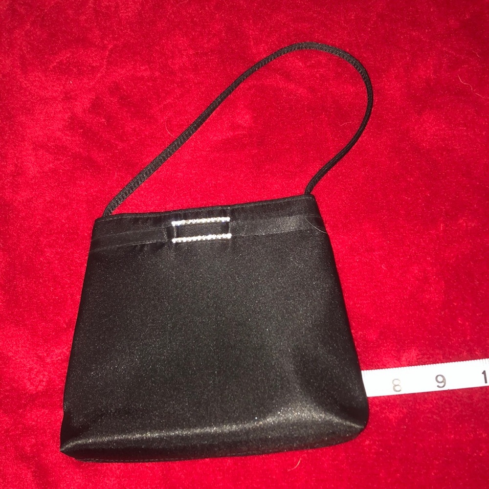 A Little Black Purse to go with your Red Dress